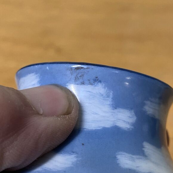 Royal Bayreuth Bavaria Porcelain Vase Featuring Hand Painted Village Life Motifs - Picture 9 of 12